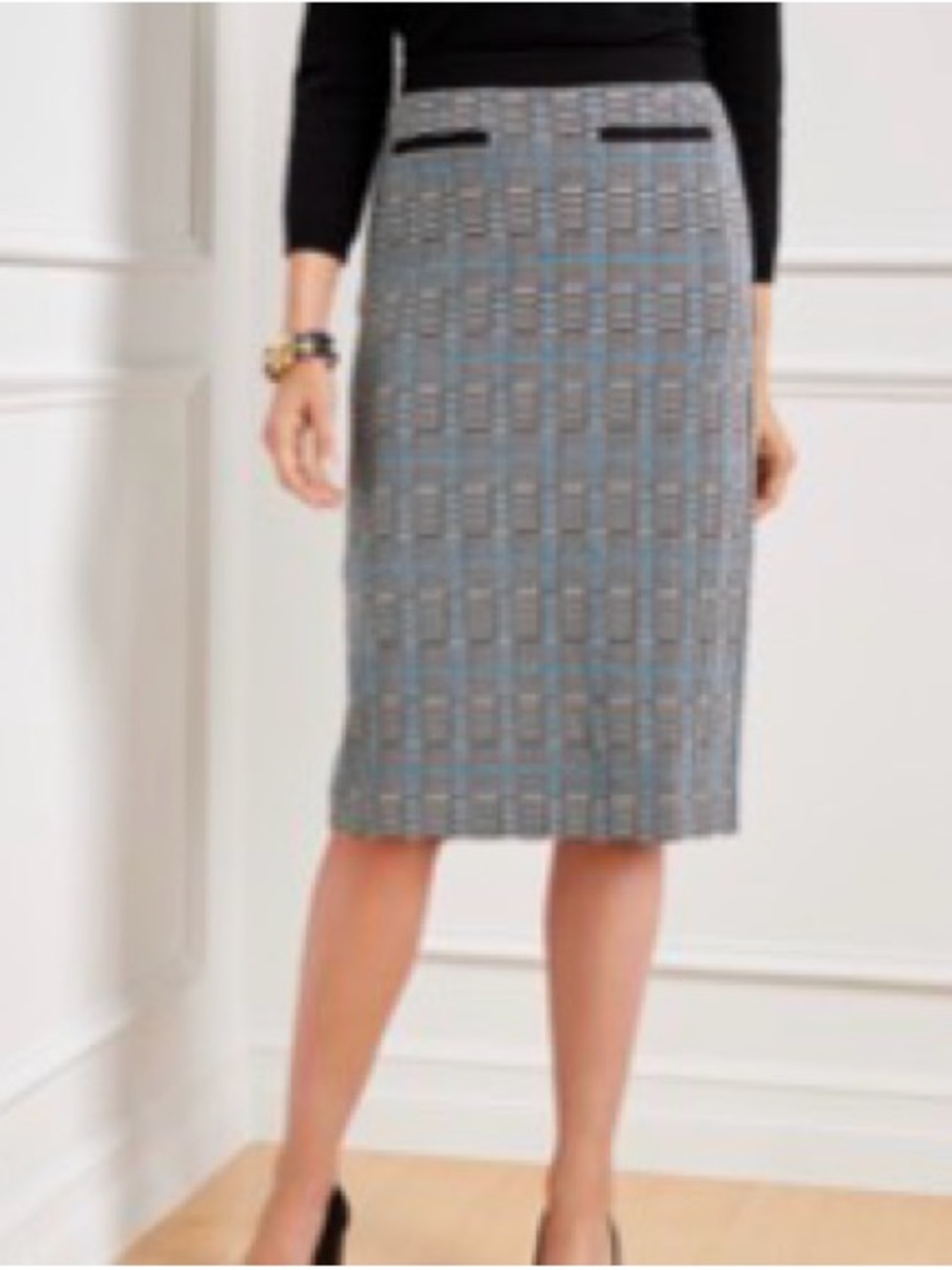 Talbots Classic Plaid Pencil Skirt with Blue Accent